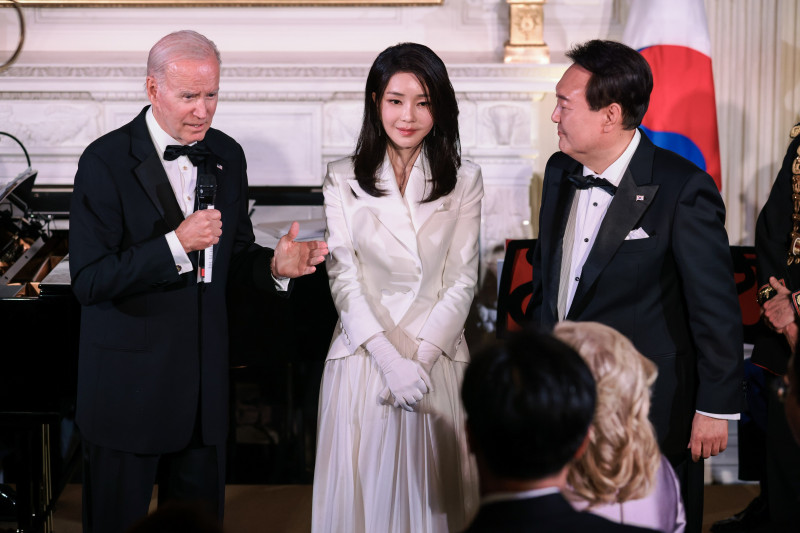 President Biden hosts State Dinner for President Yoon of the Republic of Korea