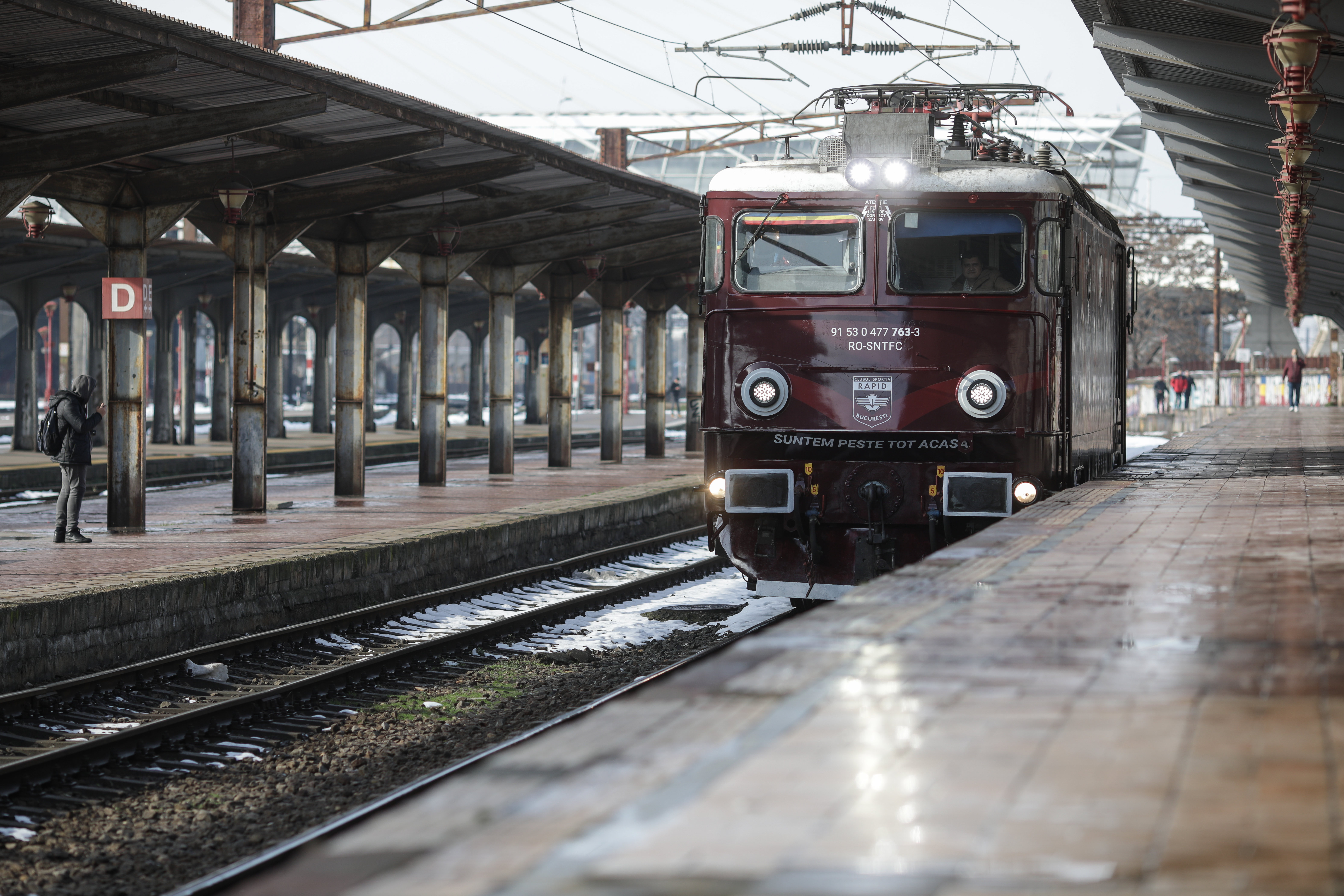 Automatele pentru bilete de tren CFR din gări nu vor funcționa pentru o perioadă, începând de marţi noapte