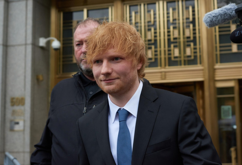 Ed Sheeran iese dintr-un tribunal de la New York