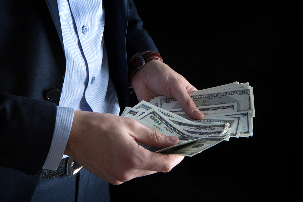 Avem cei mai mulți superbogați din regiune. În România, peste 1.800 de oameni au averi de peste 30 de milioane $