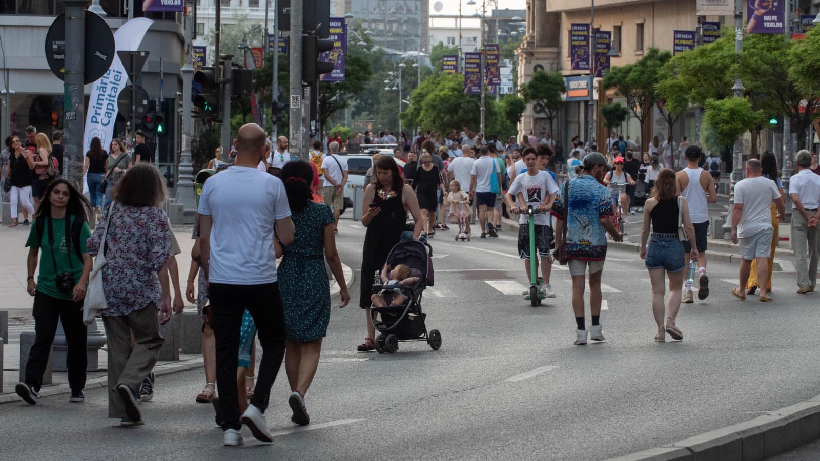 Proiectul „Străzi deschise” din București se reia din acest weekend. Restricțiile pentru șoferi și bicicliști