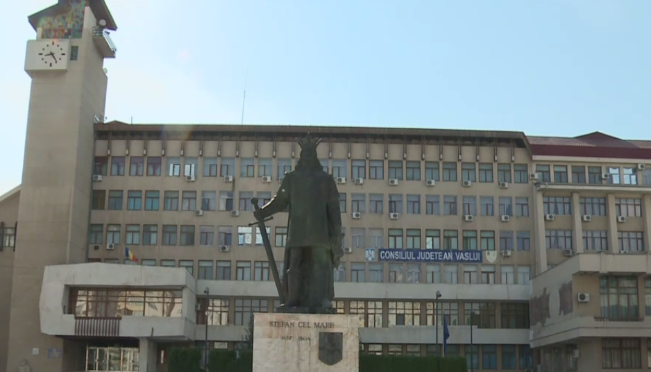 Beneficii suplimentare pentru angajații CJ Vaslui: Spor de pericol, liber și a 3-a zi de Paște și Crăciun, plus încă 6 libere când vor