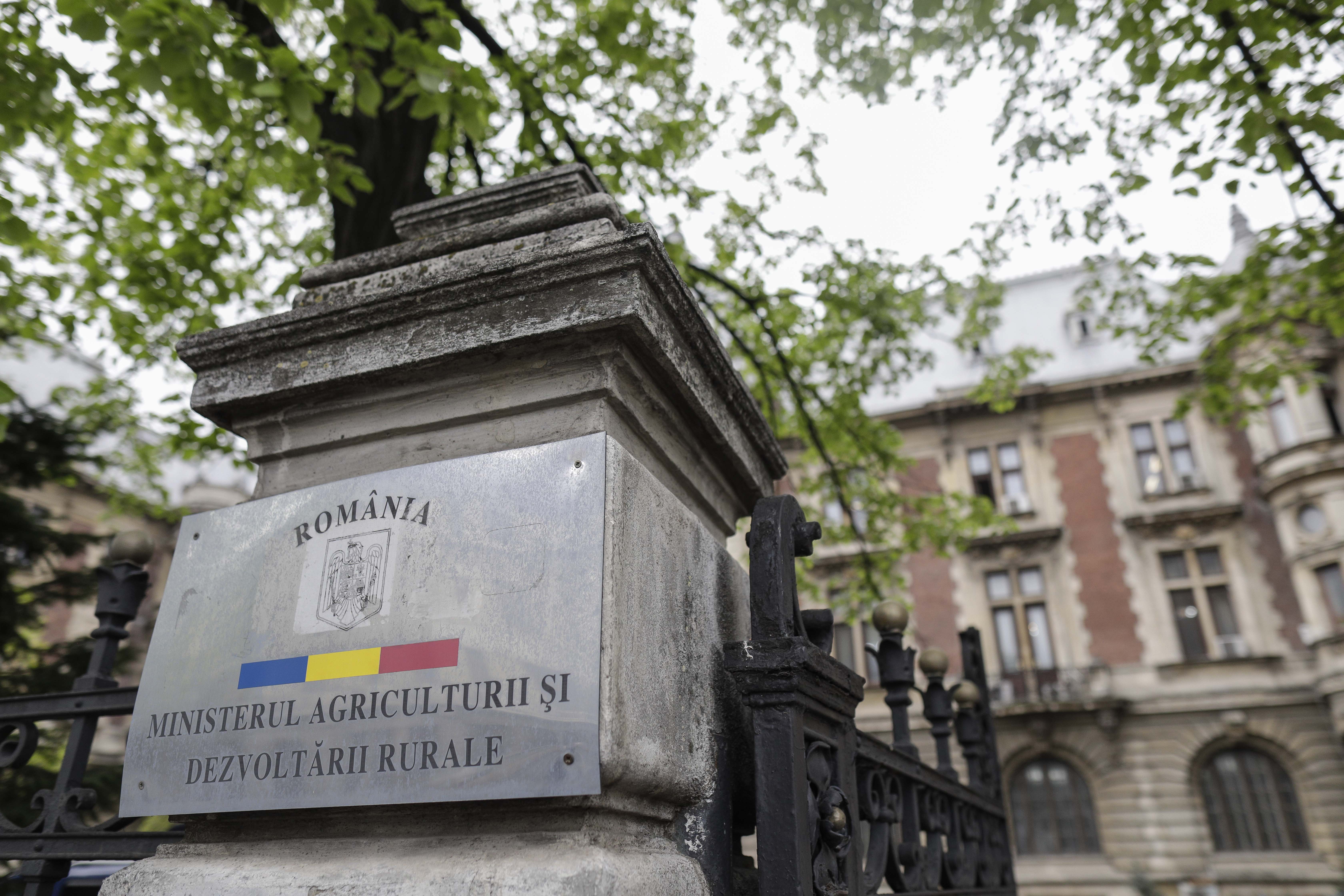 Cum mimează politicienii reforme de ochii lumii: șefii din Agricultură blochează reorganizarea propriei instituții