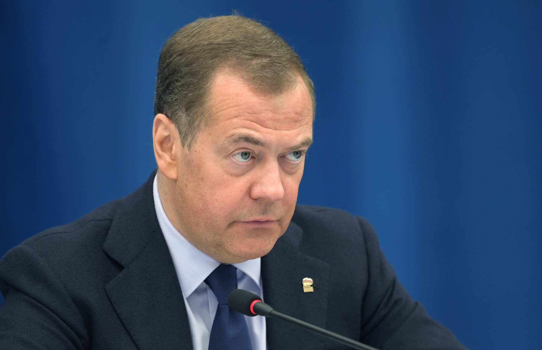 Medvedev cere ruperea relațiilor cu Polonia: „Polonezii care luptă în Ucraina trebuie exterminați ca niște șobolani împuțiți”