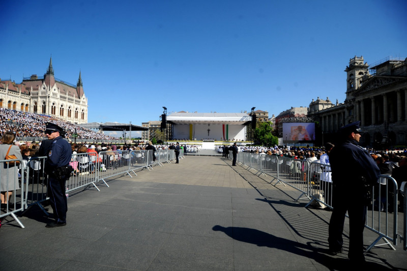 Pope Francis Visits Hungary - Day 3, Budapest - 30 Apr 2023