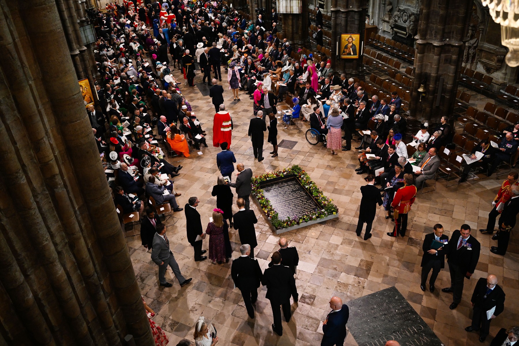 Regele Charles al III-lea este încoronat azi la Londra. Ceremonia va fi condusă de Arhiepiscopul de Canterbury