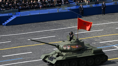 Tanc T-34 la defilarea de 9 mai din Piața Roșie