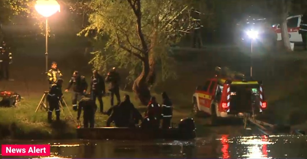 Trei familii s-au răsturnat cu barca pe râul Mureș: Un copil mort, 4 persoane dispărute. Conducătorul bărcii era băut și a fost reținut