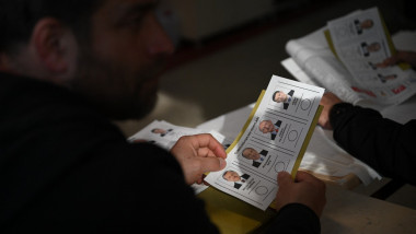 buletin de vot la alegerile prezidentiale din turcia cu pozele candidatilor