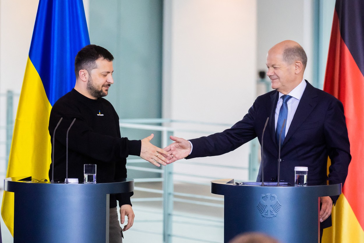 Zelenski i-a cerut lui Scholz să sprijine livrarea de avioane de luptă și dă asigurări că Ucraina nu va ataca Rusia