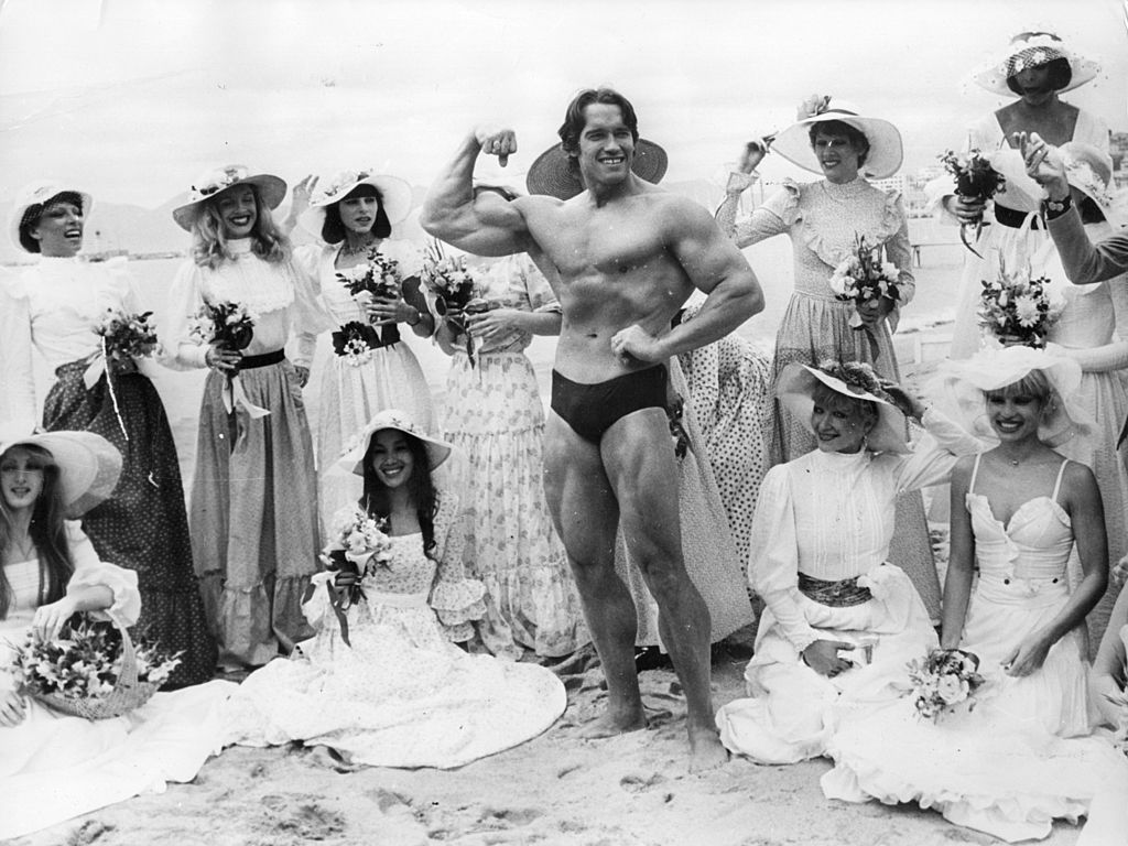 În tinerețe, Arnold Schwarzenegger și-a mărit mușchii cu un medicament produs la Cluj