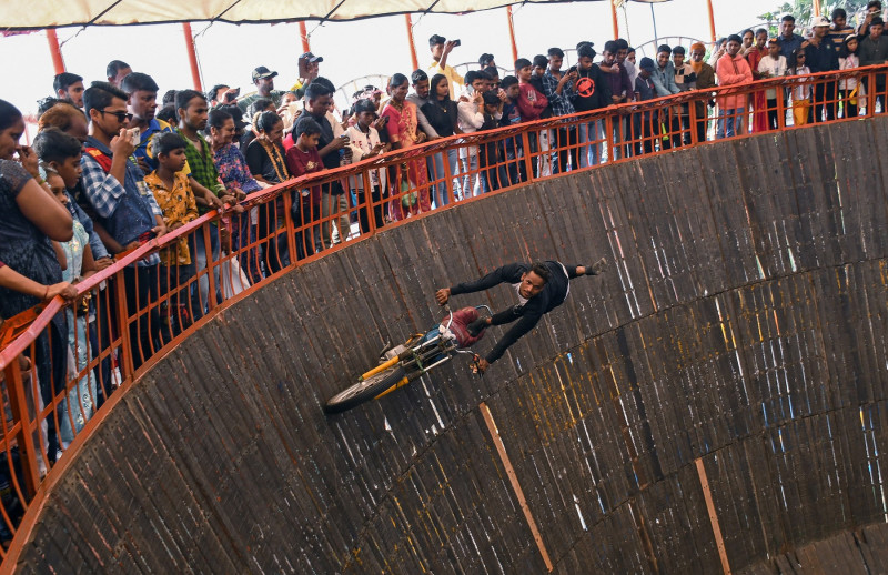 Erangal fair in Mumbai, India - 08 Jan 2023