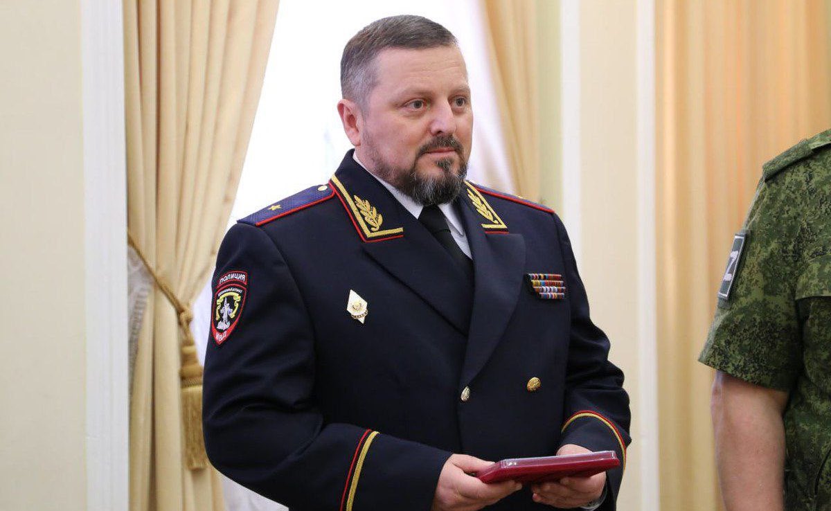 Ministrul de Interne din Republica Lugansk, rănit într-o explozie la frizeria „Frații”
