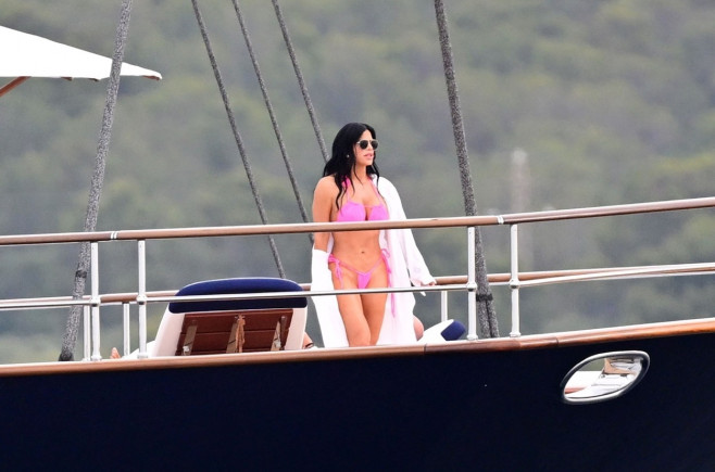 *PREMIUM-EXCLUSIVE* Amazon founder Jeff Bezos and girlfriend Lauren Sanchez pictured relaxing on his new $500M superyacht in Spain.