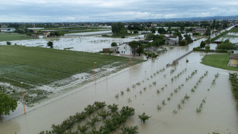 Italy: Severe flooding hits Cesena after heavy rains
