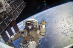Cosmonaut în afara Stației Spațiale Internaționale