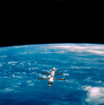 Stația Spațială Internațională pe orbita terestră