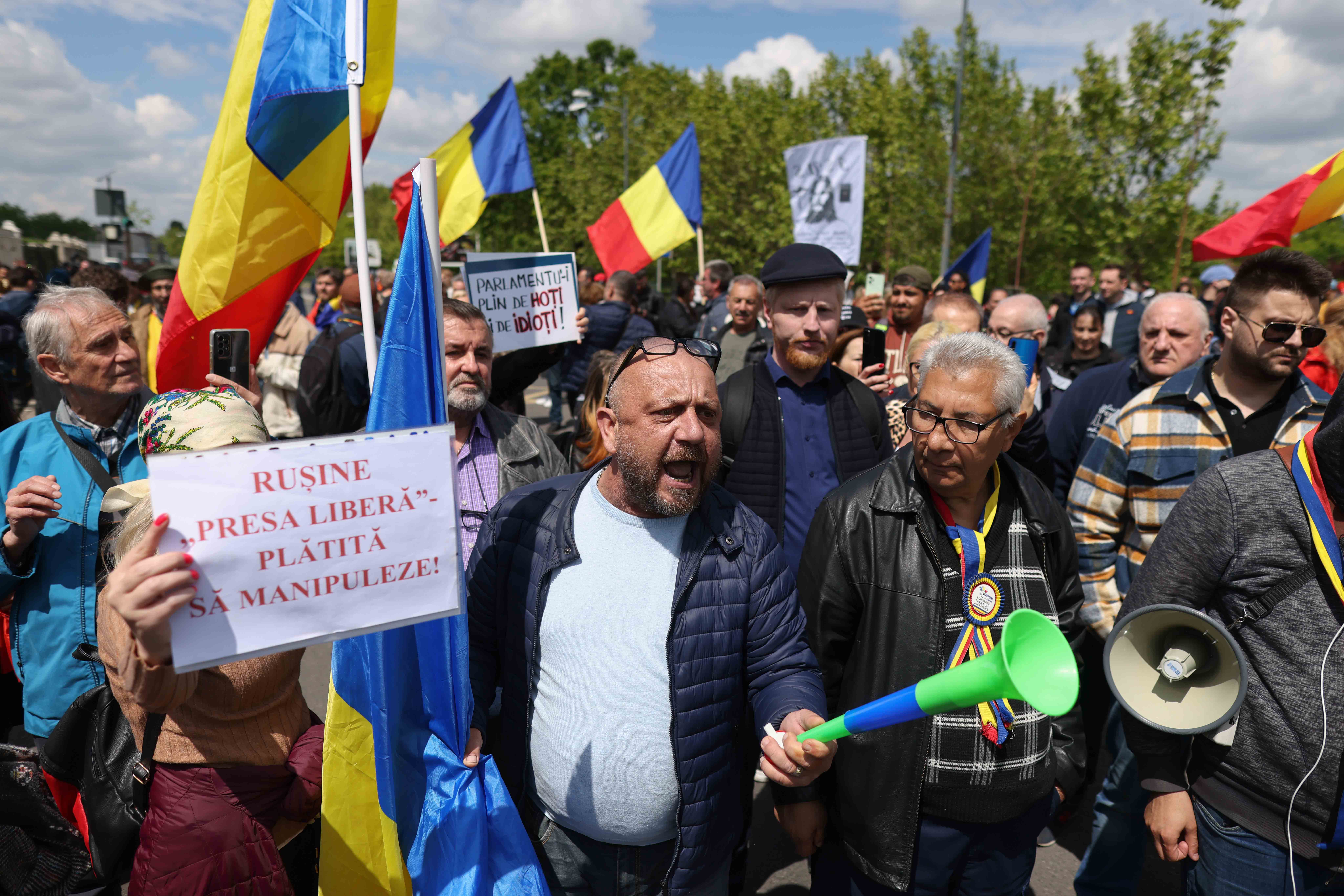 Burduja, despre protestul AUR: Servește intereselor Rusiei. Nu e întâmplător că vedem astfel de mesaje și la Chișinău, și la București