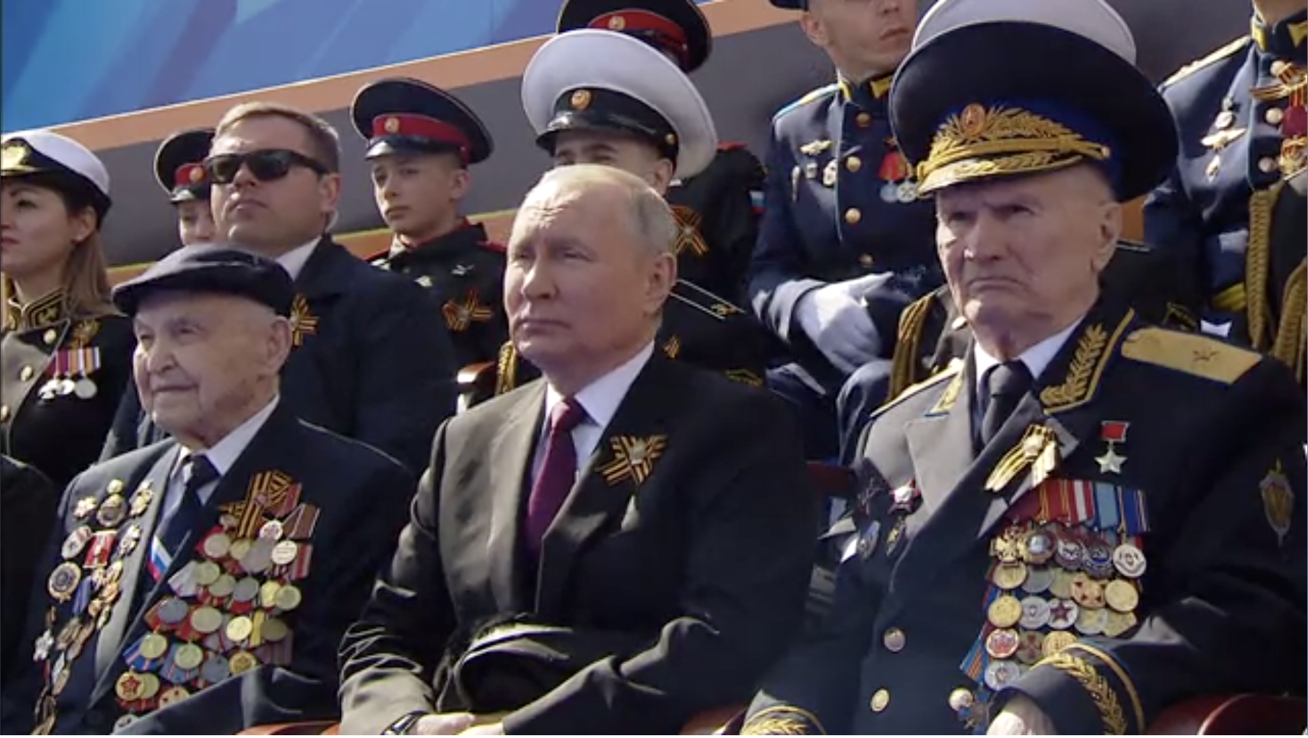 Putin, flancat de doi torționari NKVD și KGB la parada de 9 mai. Unul din ei a participat la anihilarea rezistenței ucrainene în 1944