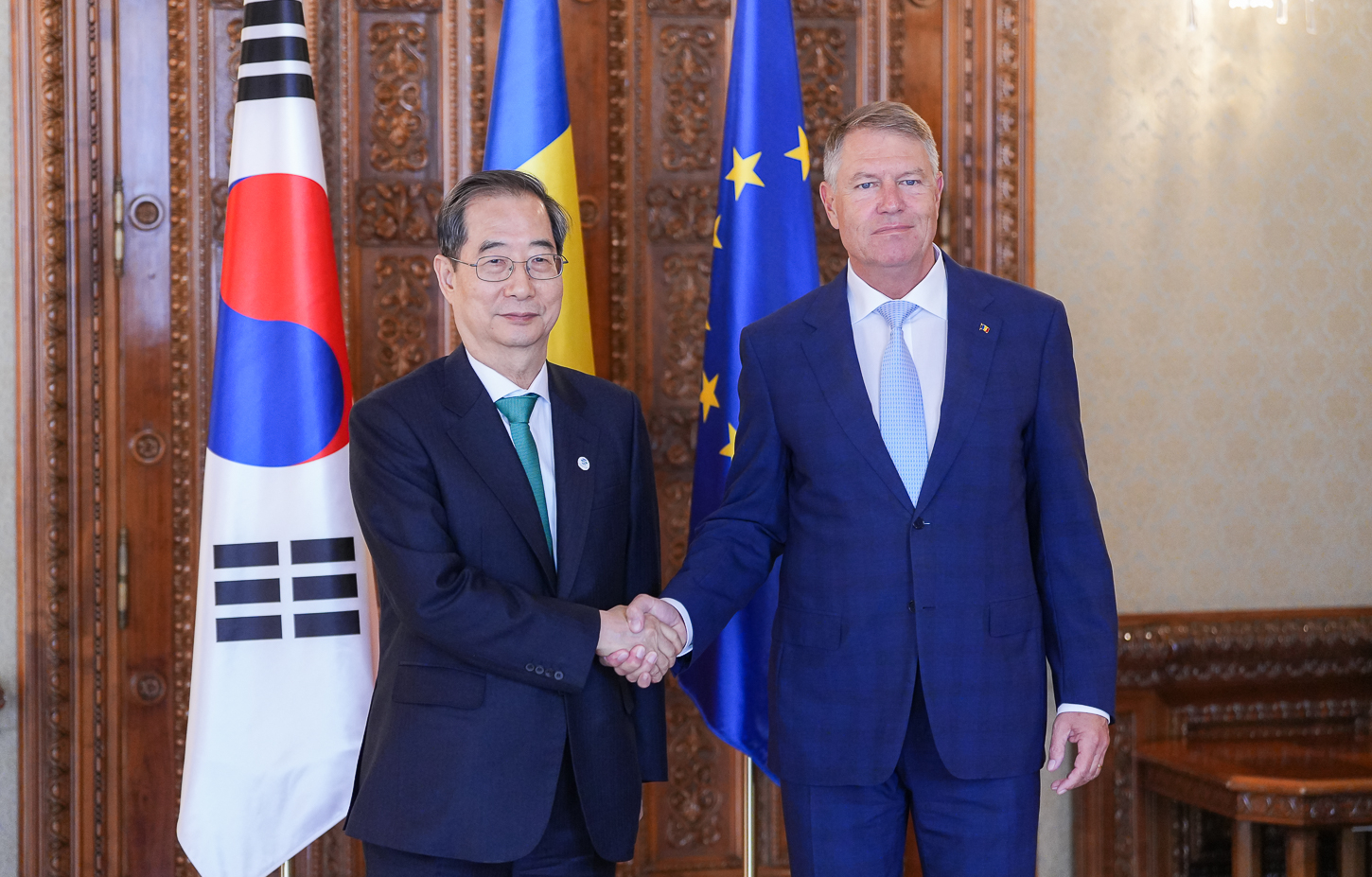 Iohannis a discutat cu premierul sud-coreean despre intensificarea cooperării economice, prin creşterea investiţiilor reciproce