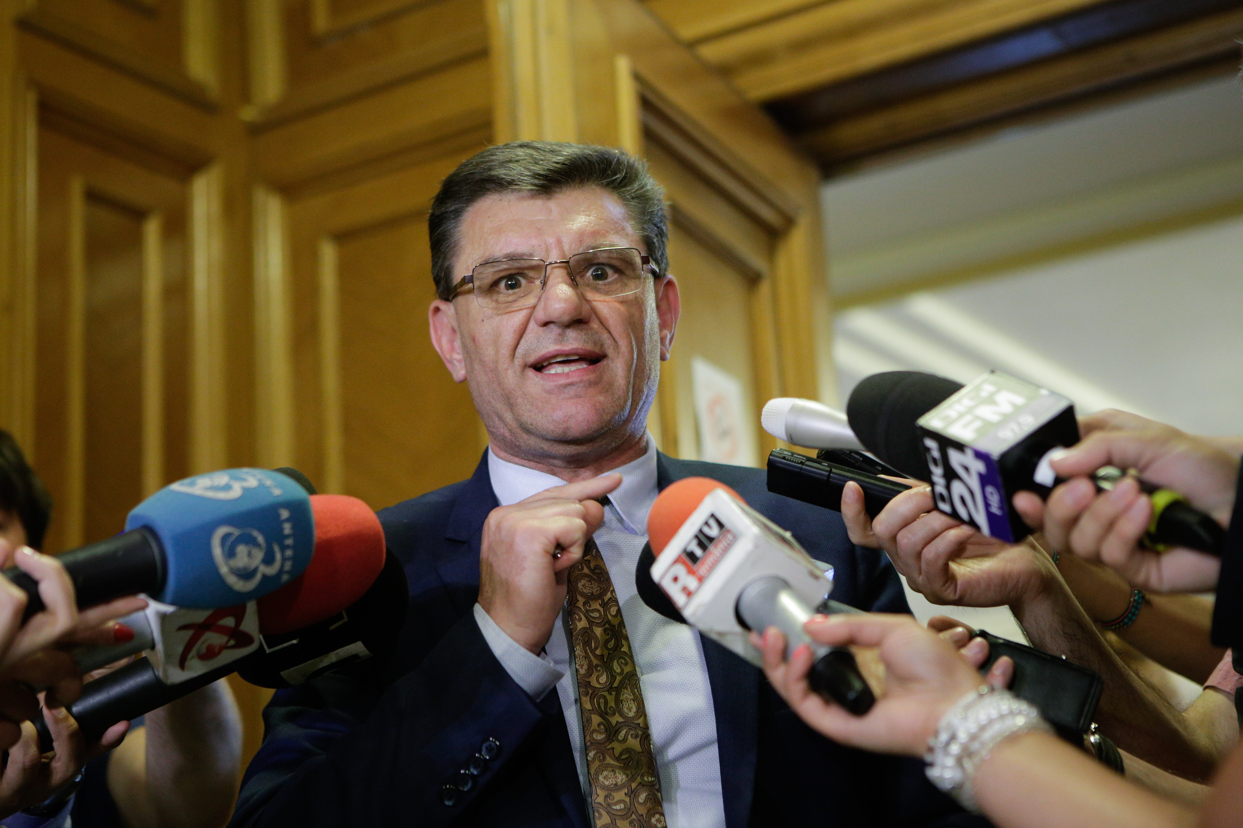 Deputatul Dumitru Coarnă s-a înscris în grupul parlamentar AUR