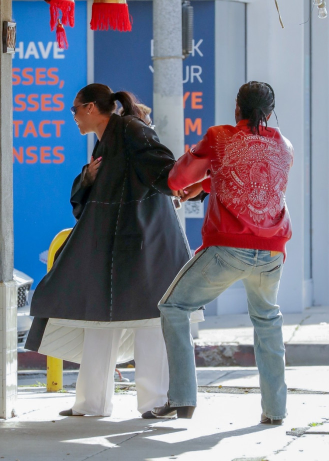 *EXCLUSIVE* Pregnant Rihanna is all smiles as she and A$AP Rocky go shopping in West Hollywood