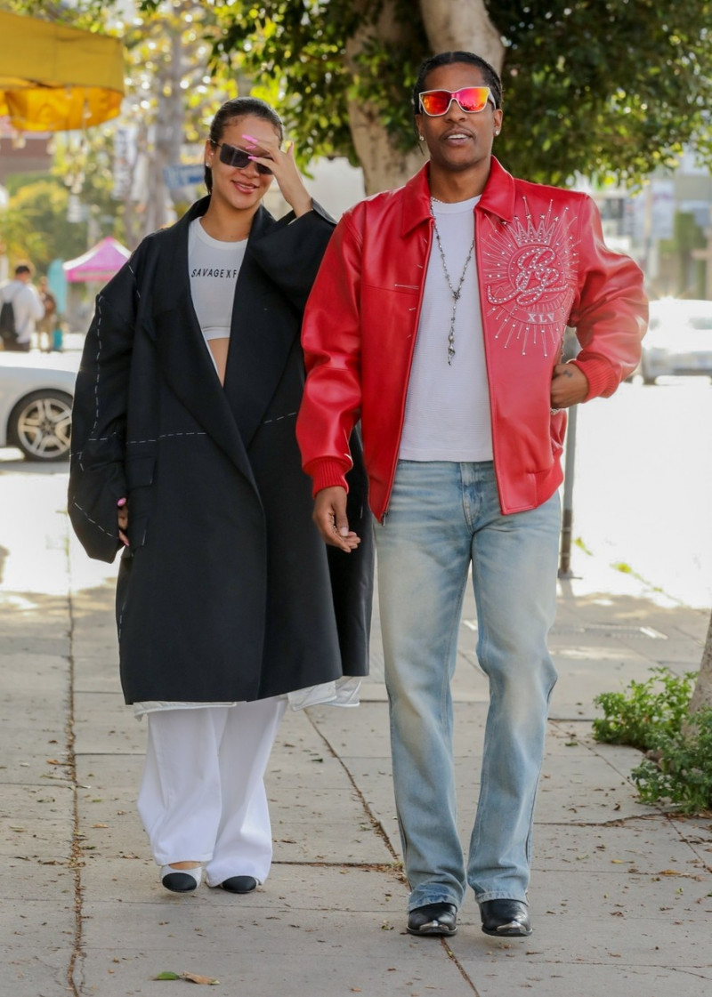 *EXCLUSIVE* Pregnant Rihanna is all smiles as she and A$AP Rocky go shopping in West Hollywood