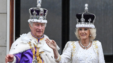 Regele Charles al III-lea și Regina Camilla în timpul ceremoniei de încoronare
