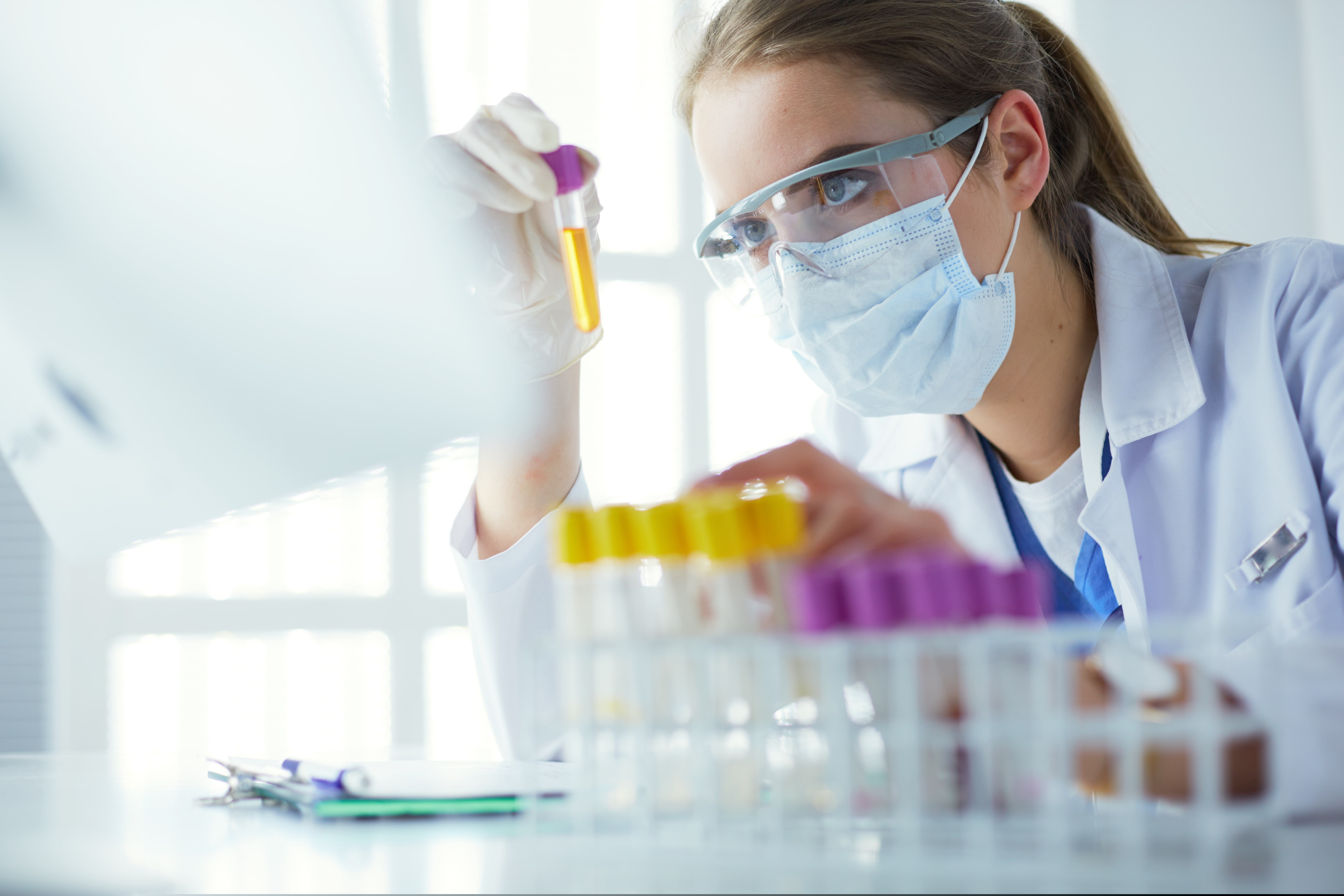 Pfizer vrea să combată cancerul cu profiturile obținute din vaccinul anti-Covid-19