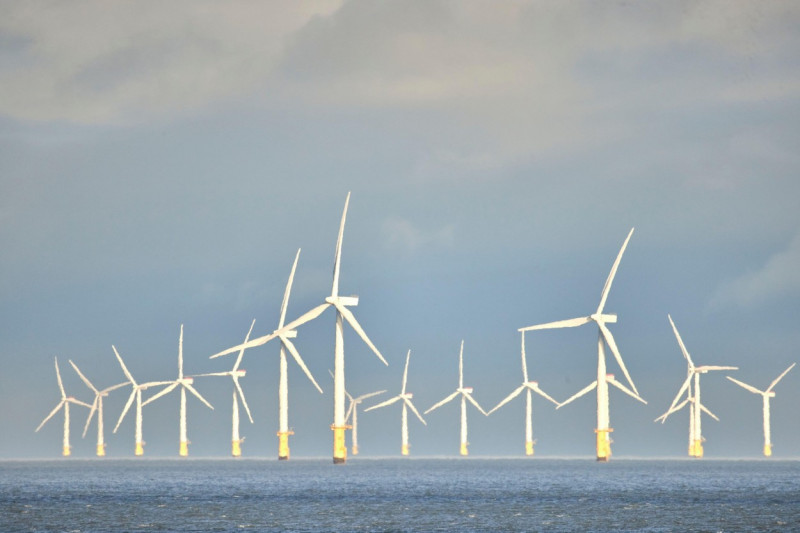 Gwynt y Mr (sea wind) 576-megawatt (MW) offshore wind farm located off the coast of Wales and is the fifth largest operating offshore wind farm