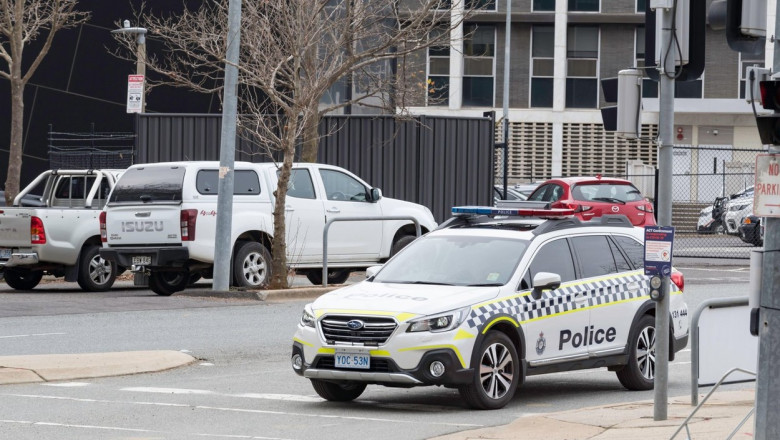 Mașină de poliție în Canberra