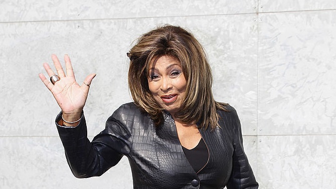 A murit Tina Turner