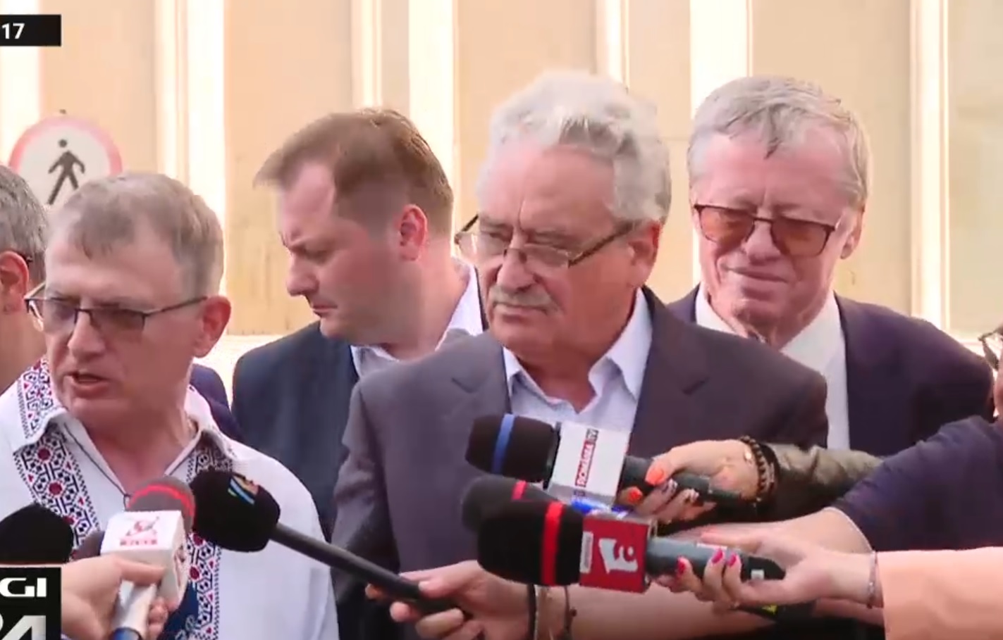 Sindicatele din Educație vor venituri cu 25% mai mari și creșterea salariului debutantului. „Miniștrii să calculeze”