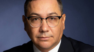 Fostul premier Victor Ponta. F