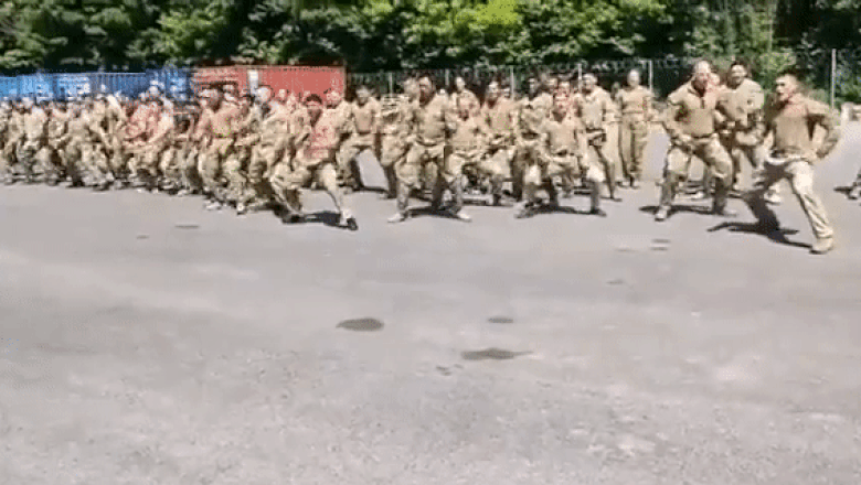 Dans Haka realizat de militarii neozeelandezi pentru Ucraina