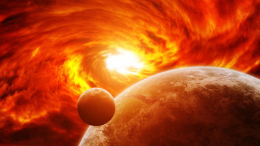 Explozie solară lovește Pământul și Luna