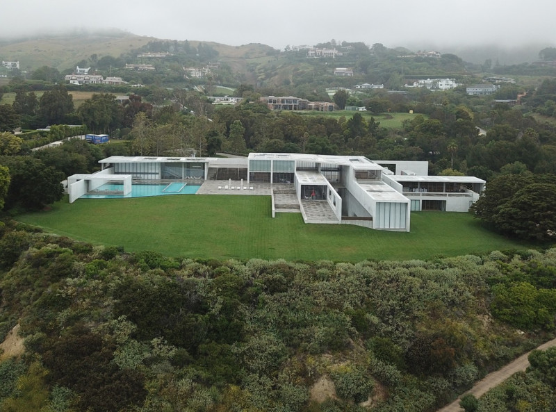 GENERAL VIEW: Beyonce and Jay-Z Spend $200 Million on California’s Most Expensive House