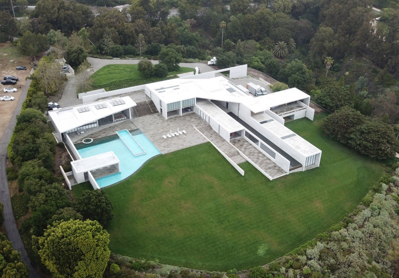 GENERAL VIEW: Beyonce and Jay-Z Spend $200 Million on California’s Most Expensive House