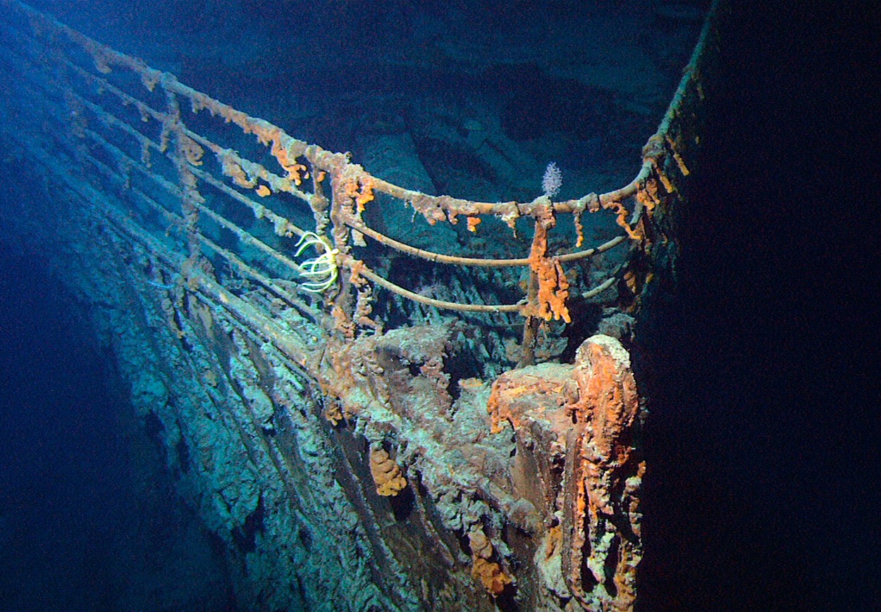 Submarinul dispărut în timpul expediției la Titanic avea la bord 5 persoane și a dispărut de peste 24 de ore. Scenariile experților