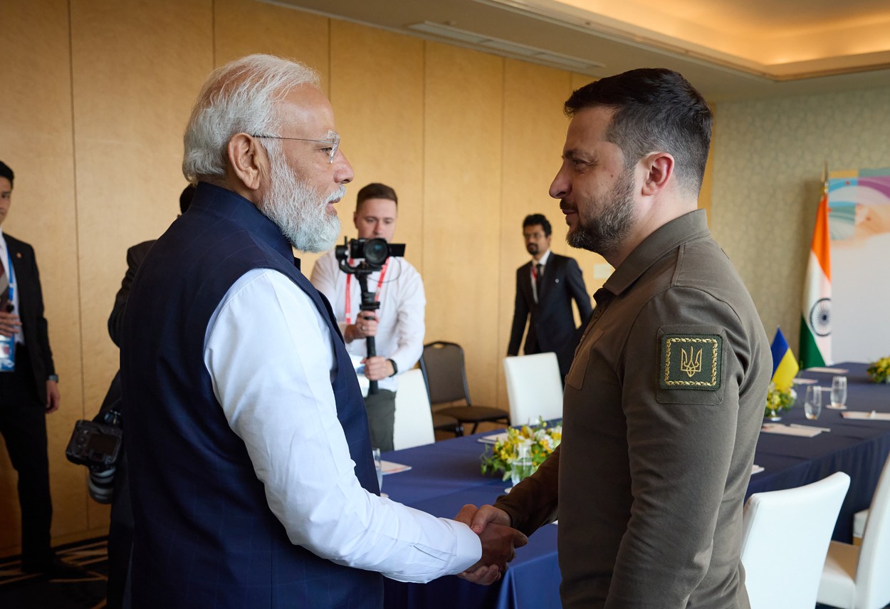 Zelenski s-a întâlnit la G7 cu Modi. A invitat India să se alăture formulei de pace ucrainene