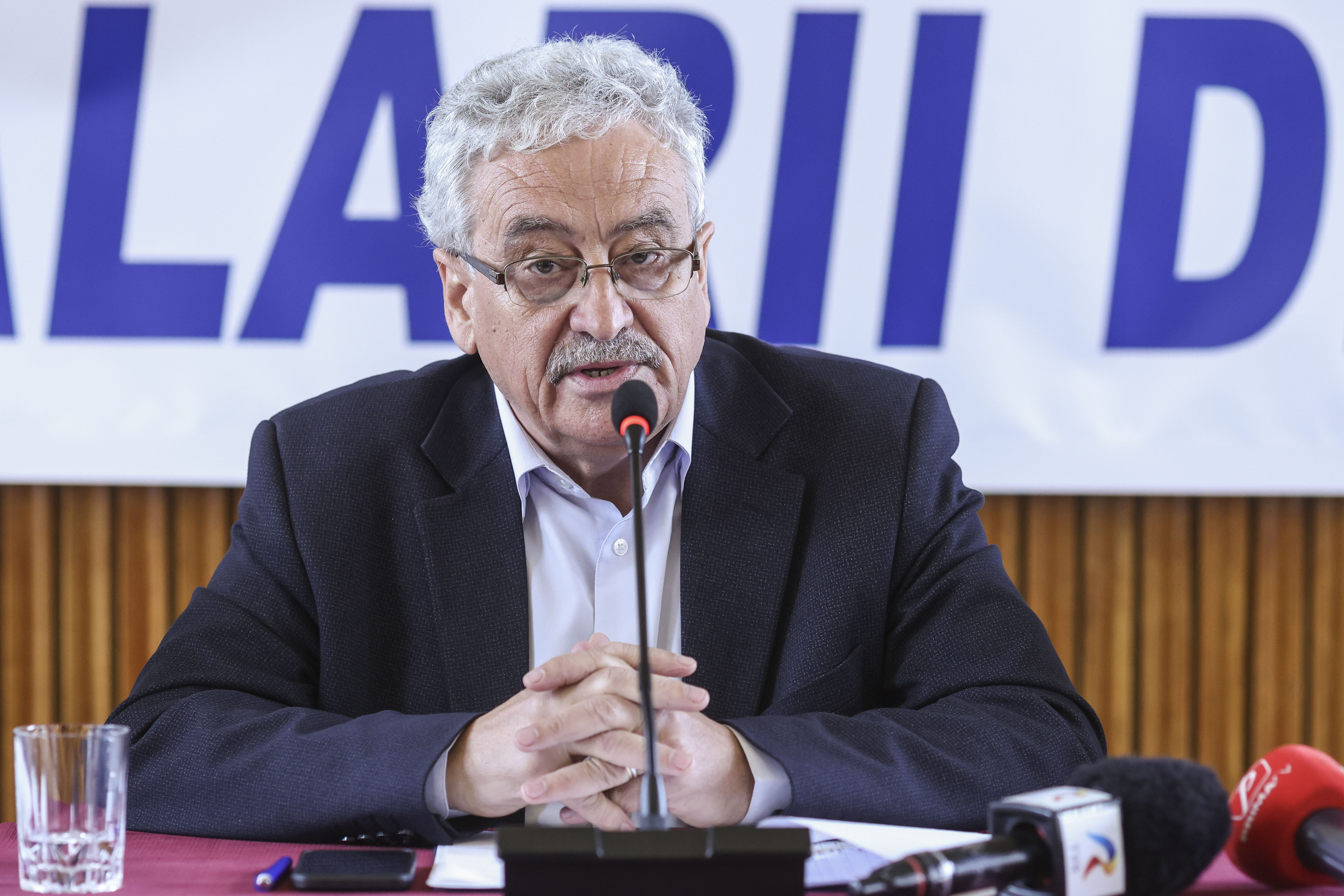 Simion Hăncescu, despre negocierile cu Guvernul: Nu se deschid școlile luni. E bine că ne întâlnim, dar nu batem palma pe vorbe