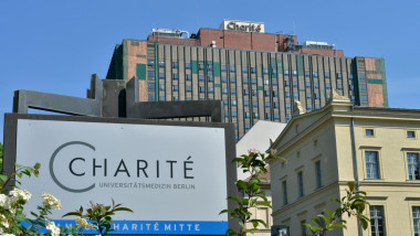 Clădirea spitalului Charite, din Berlin, fotografiată pe 16 mai 2023.