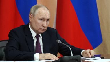 Președintele Rusiei Vladimir Putin participă la o ședință a Consiliului de Relații Interetnice în Piatigorsk, Rusia, pe 19 mai 2023.