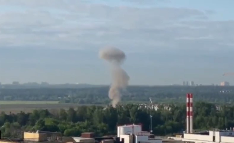 Moscova a fost atacată cu drone. Mai multe clădiri au fost lovite