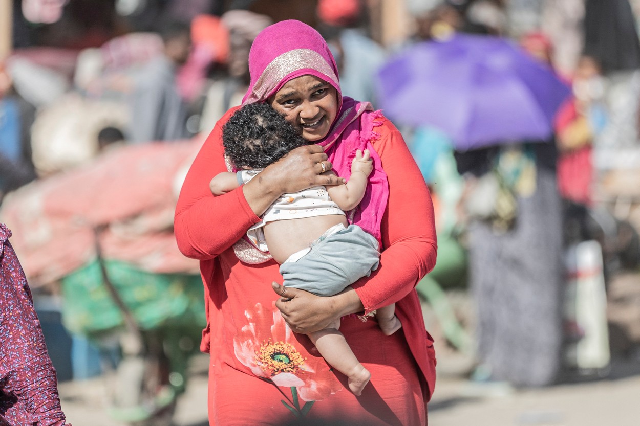 Cel puțin 60 de copii blocați într-un orfelinat din Sudan au murit de foame sau răpuși de febră