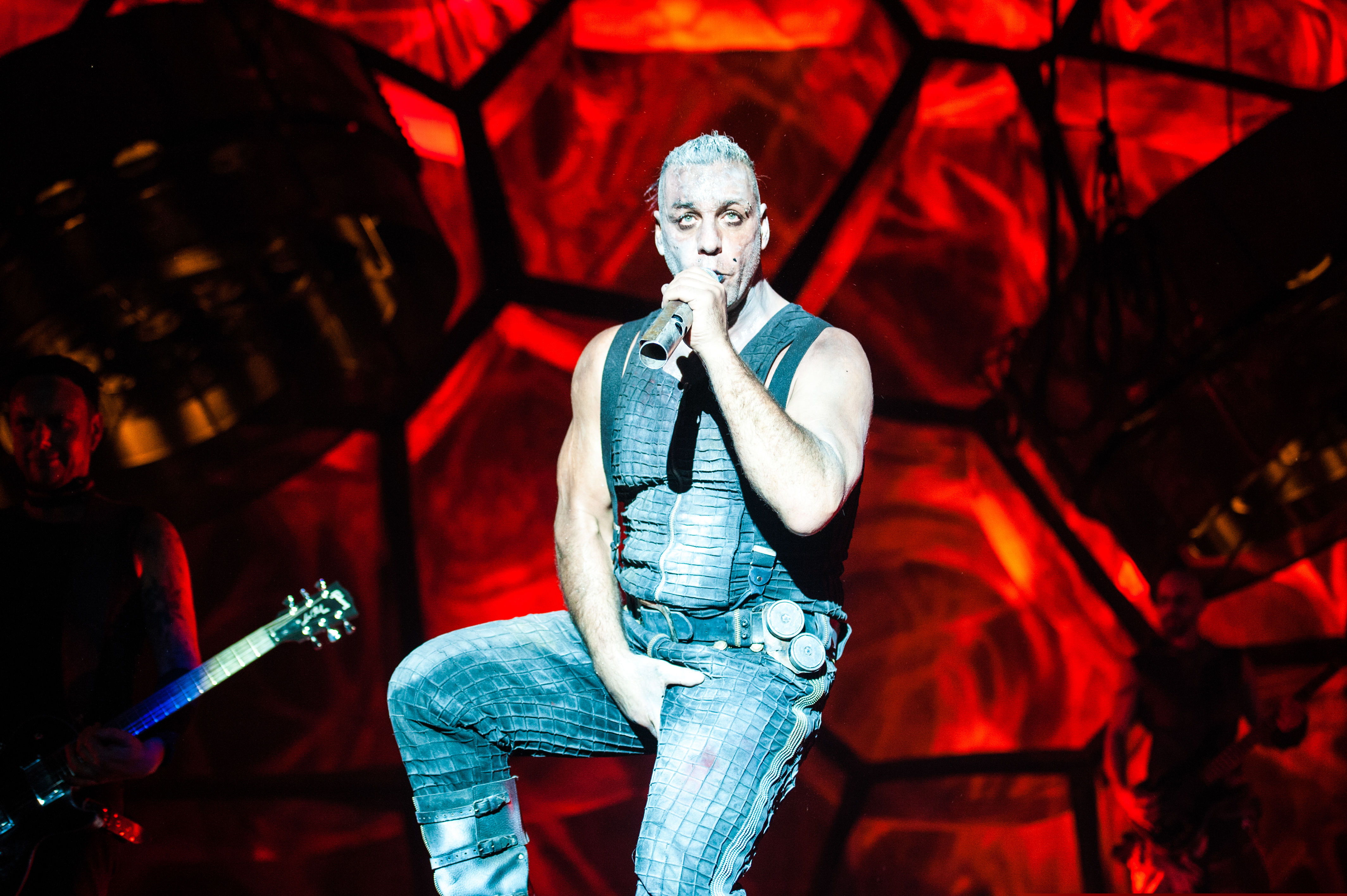 Solistul trupei Rammstein a scăpat de acuzațiile de viol