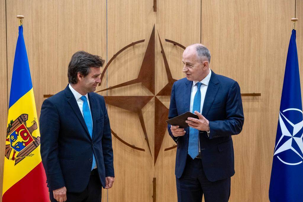 Mircea Geoană s-a întâlnit cu ministrul de Externe de la Chișinău: „NATO sprijină securitatea Republicii Moldova”