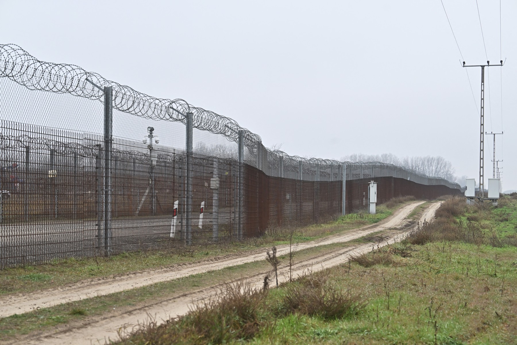 Ungaria spune că a cheltuit aproape două miliarde de euro pentru a „apăra” granița de sud de migranți și acuză UE că nu contribuie