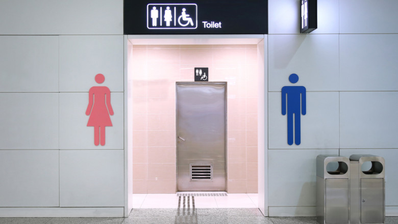 toalete pentru barbati si femei