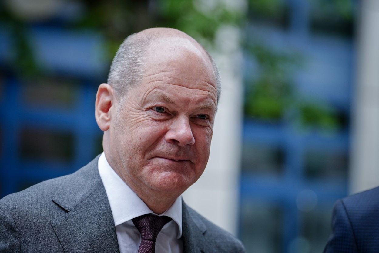 Scholz cere ca Italia să nu fie lăsată singură în fața valului de migranți și solicită ca statele UE să împartă "responsabilitatea"
